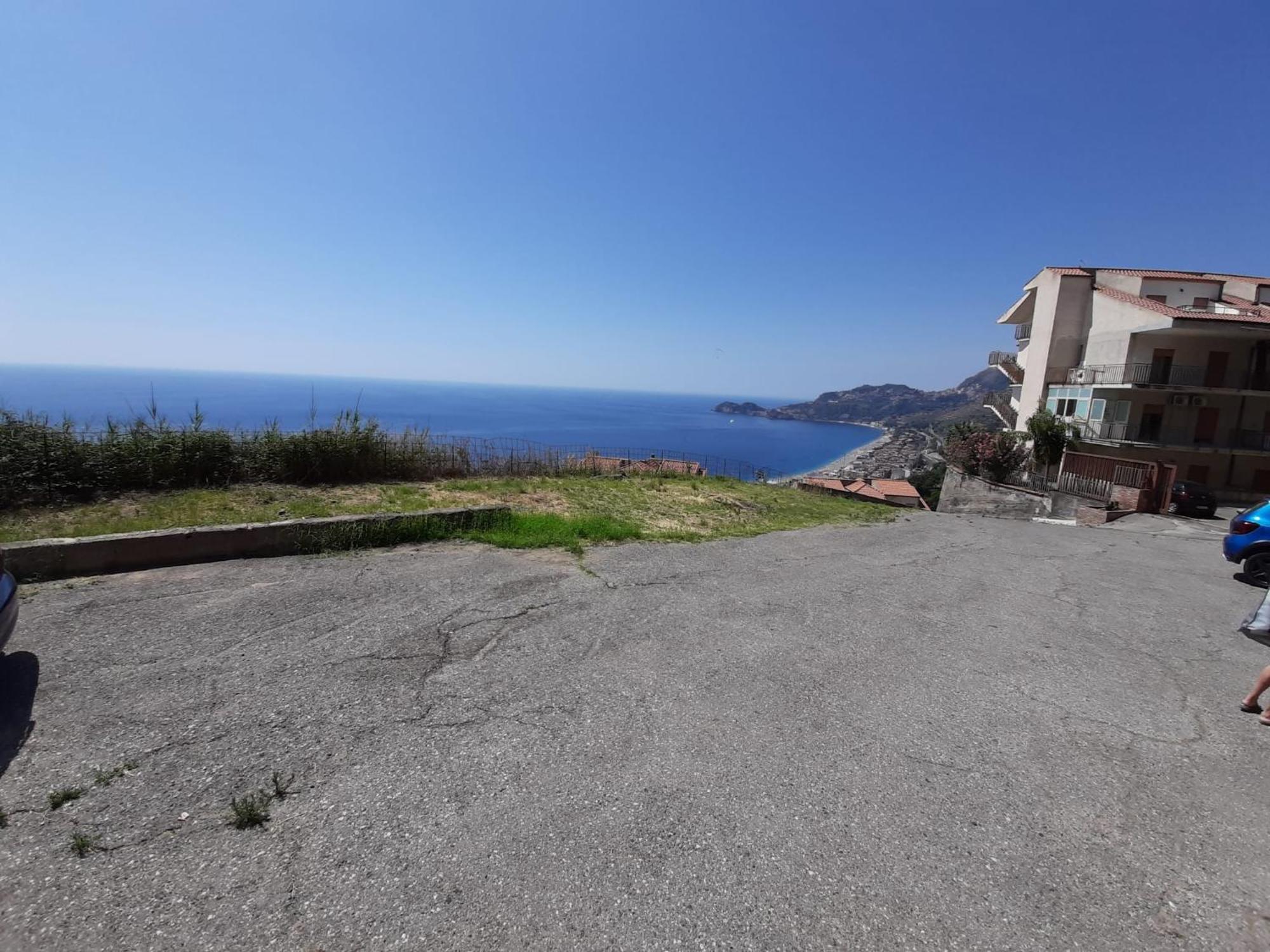 Nuova Casa Giulia Apartment Letojanni Luaran gambar