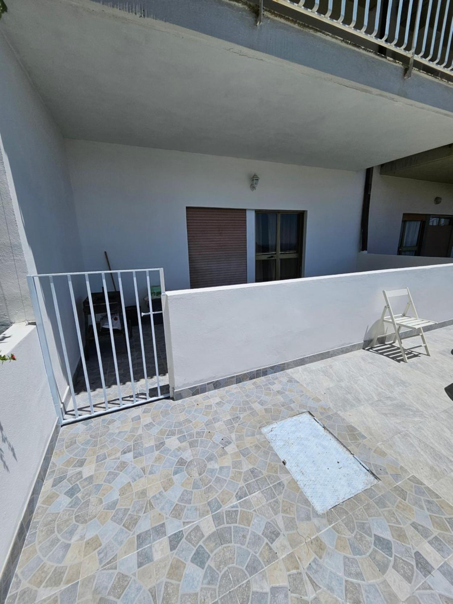 Nuova Casa Giulia Apartment Letojanni Luaran gambar