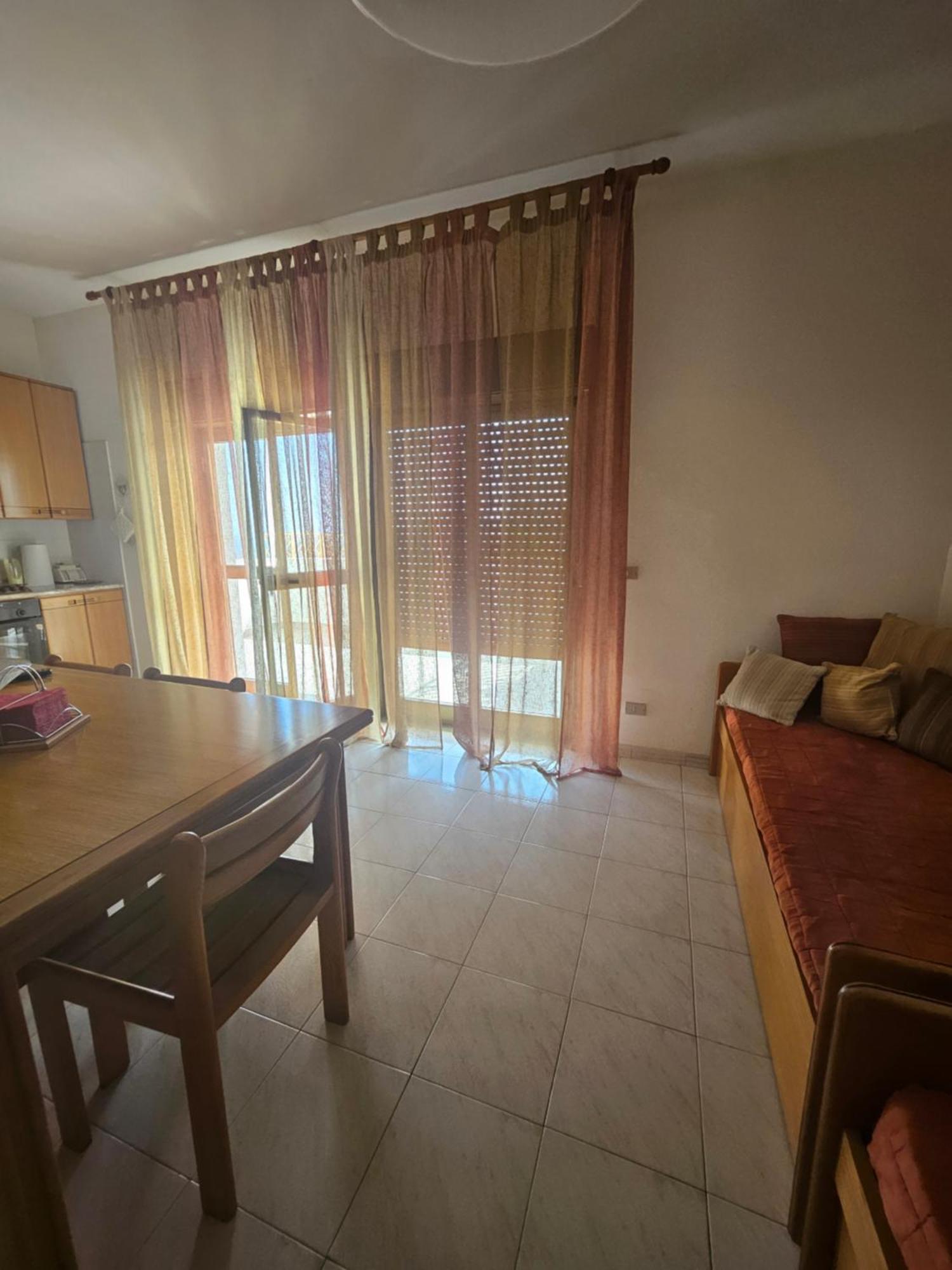 Nuova Casa Giulia Apartment Letojanni Luaran gambar