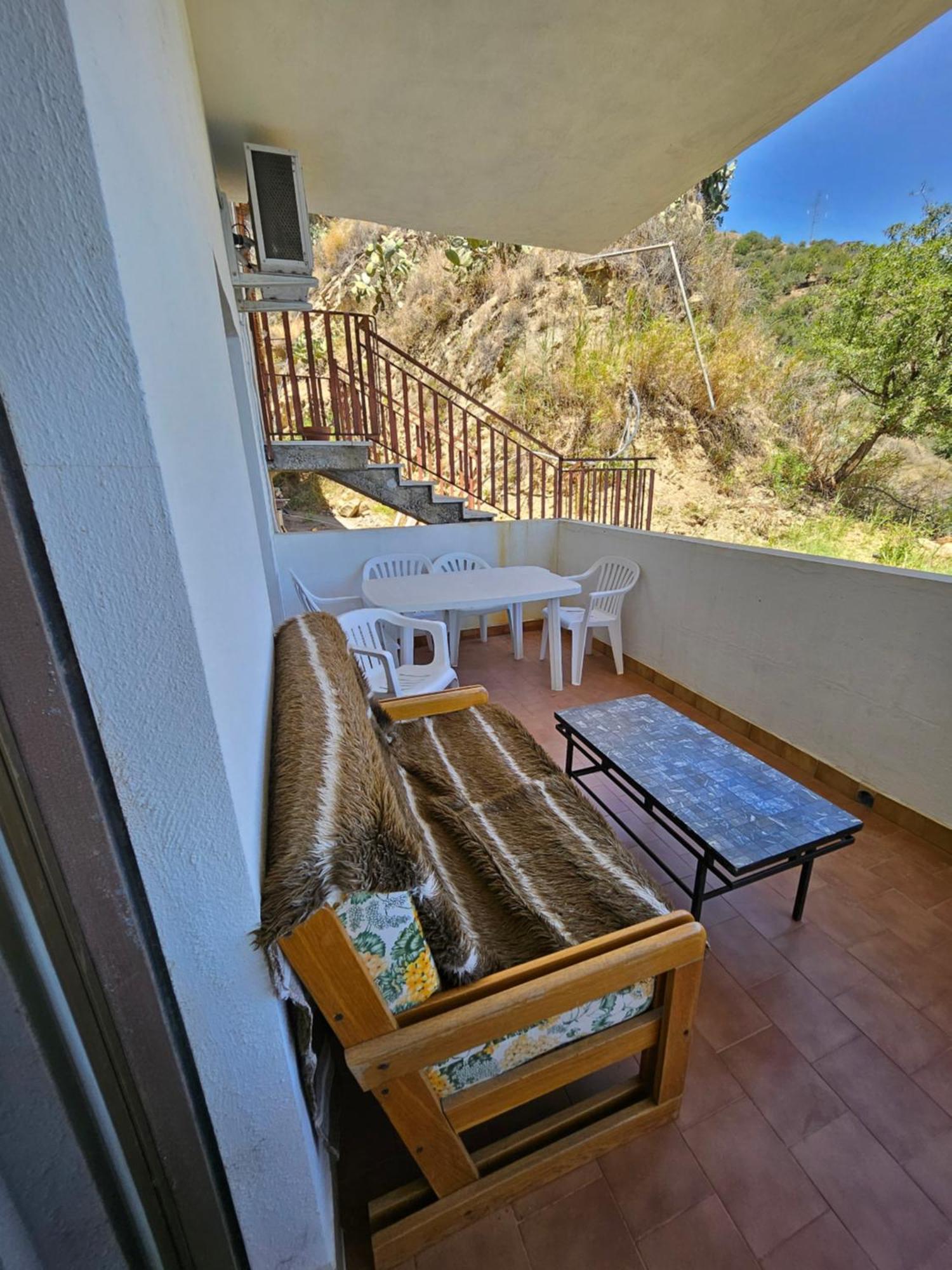 Nuova Casa Giulia Apartment Letojanni Luaran gambar